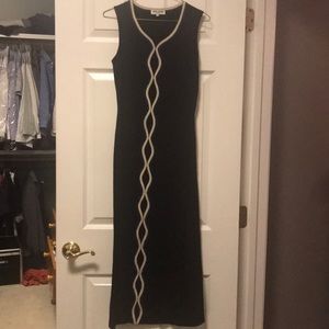 NBW Long Fitted Black Peephole Dress